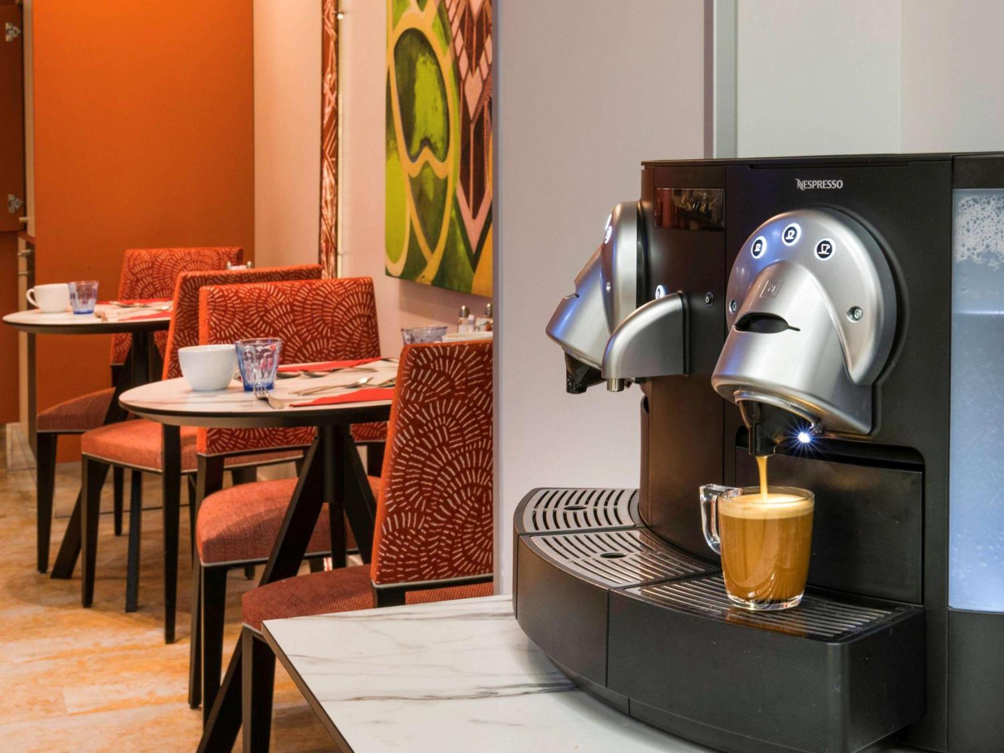 Mercure Paris Pont De Levallois Neuilly Екстер'єр фото