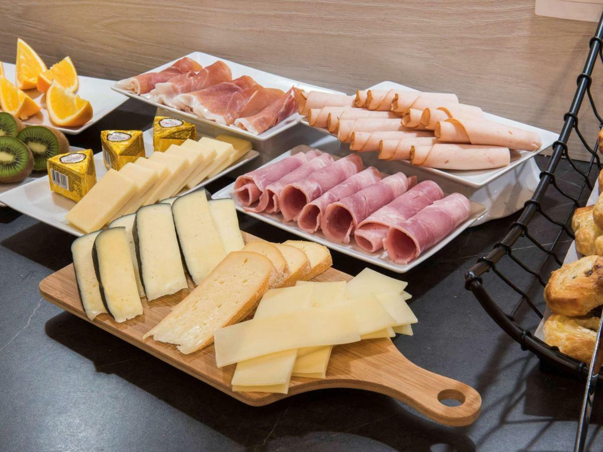Mercure Paris Pont De Levallois Neuilly Екстер'єр фото